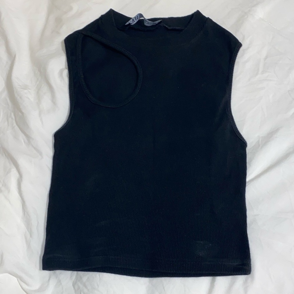 zara black sleeveless top